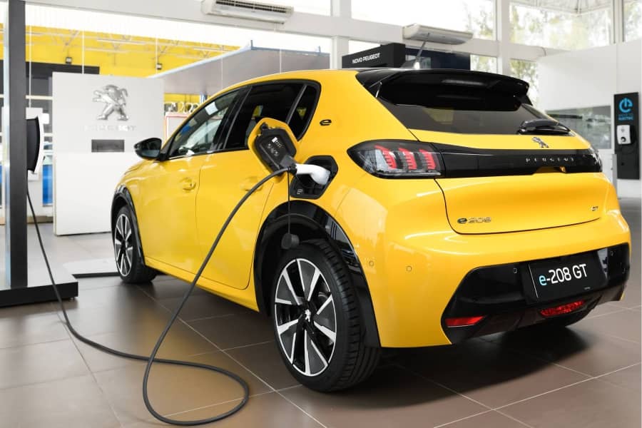 É mais barato manter um carro elétrico ou à combustão? | ABC Pneus | Rio de Janeiro É mais barato manter um carro elétrico ou à combustão? | ABC Pneus | Rio de Janeiro
